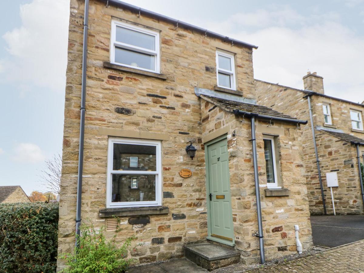 Cleeve Cottage Мидълхам Екстериор снимка